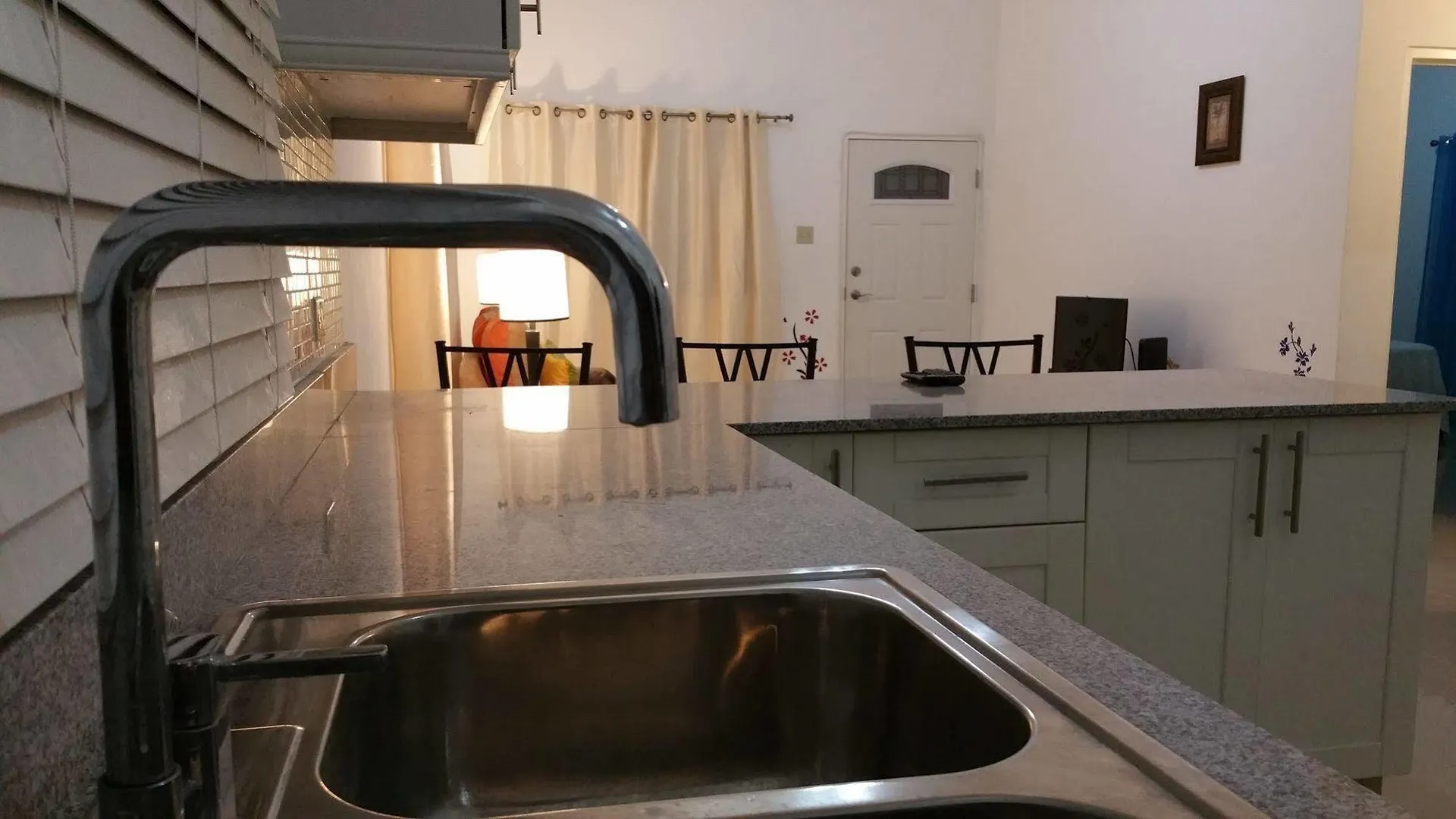 The Oasis Golf Retreat 호텔 Spanish Town 3*,
