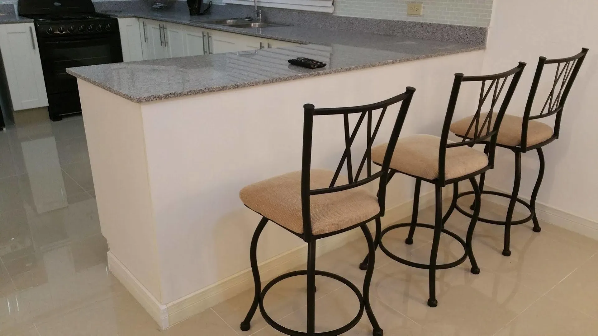 The Oasis Golf Retreat 호텔 Spanish Town